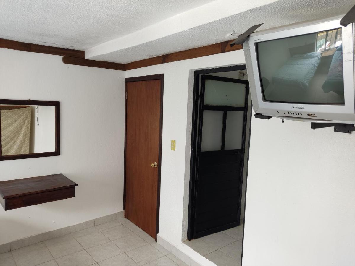 Hotel Tivoli San Cristóbal de Las Casas Екстериор снимка